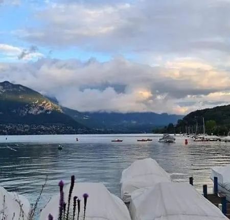 Hyper Centre Annecy Et Bord Du Lac Exterior photo