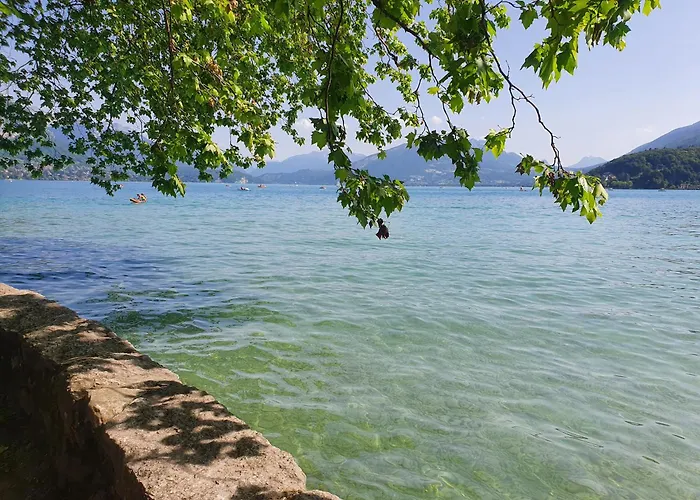 Hyper Centre Annecy Et Bord Du Lac